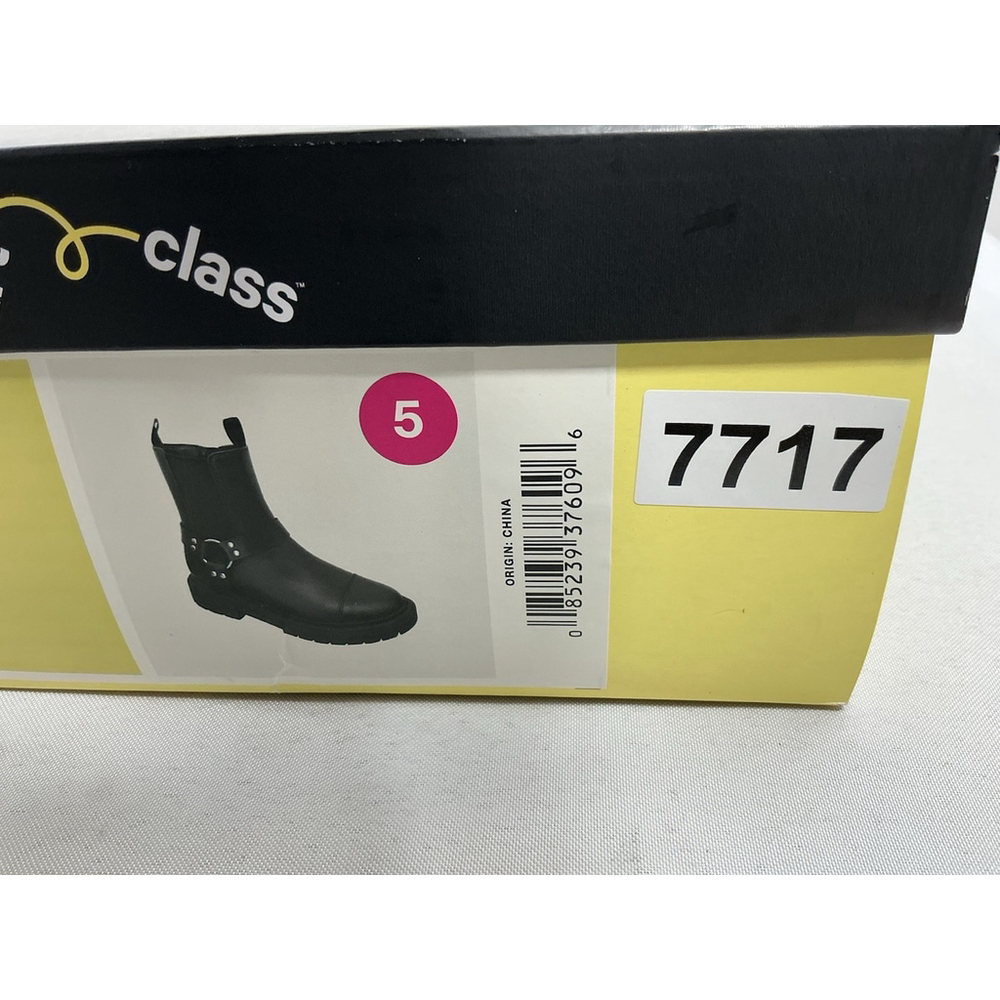 Girls New Art Class Crosby Chunky Moto Ankle Boots Size 5 Black Chunky Heel - Picture 7 of 7